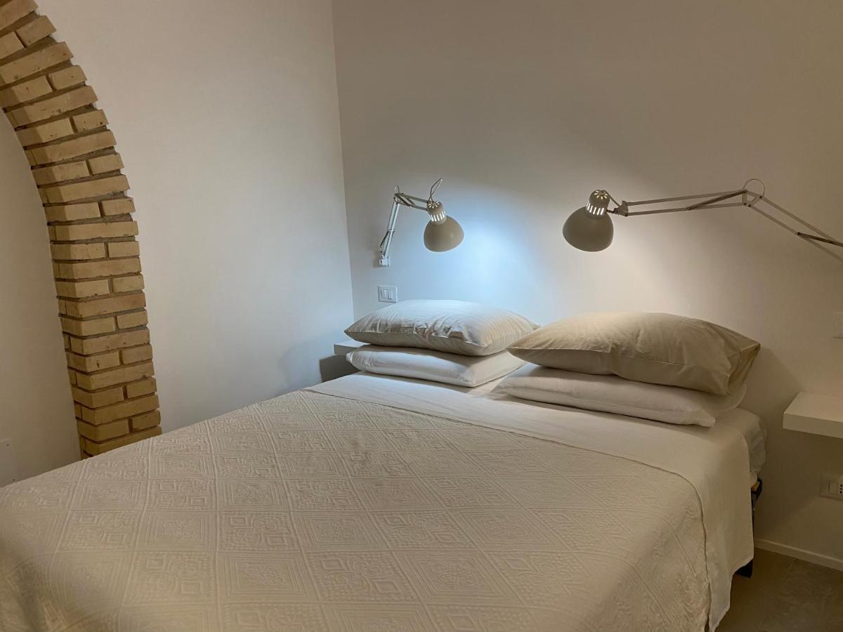 Il Giardino D'Ulisse Bed & Breakfast Реджо ди Калабрия Екстериор снимка
